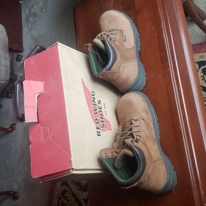 Red Wing Shoes Brown and Green Men's Boots/Steel Toes